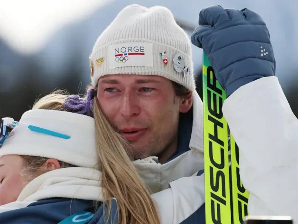 Nórsky biatlonista po získaní bronzu pod paľbou kritiky:  Priznal neveru, svet ho za to nenávidí!