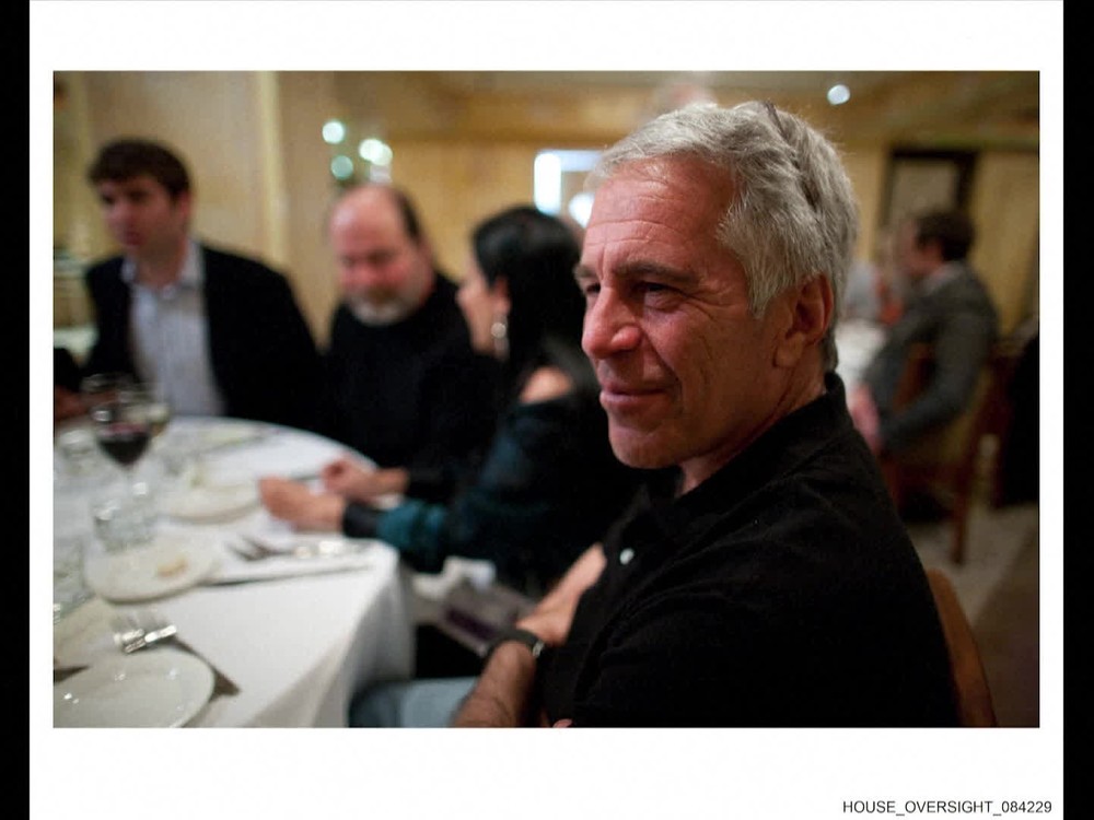 Poľsko vyšetruje obchodovanie s ľuďmi spojené s Jeffreyom Epsteinom