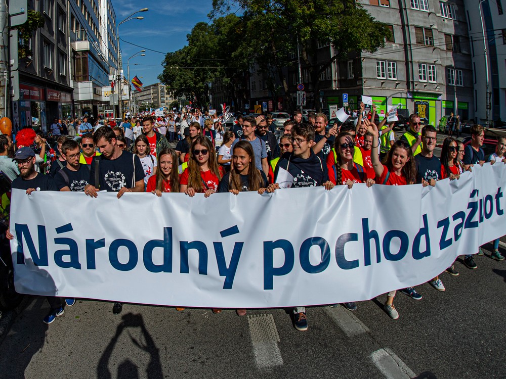 Národný pochod za život sa vracia do Bratislavy. Organizátori chcú osloviť aj poslancov