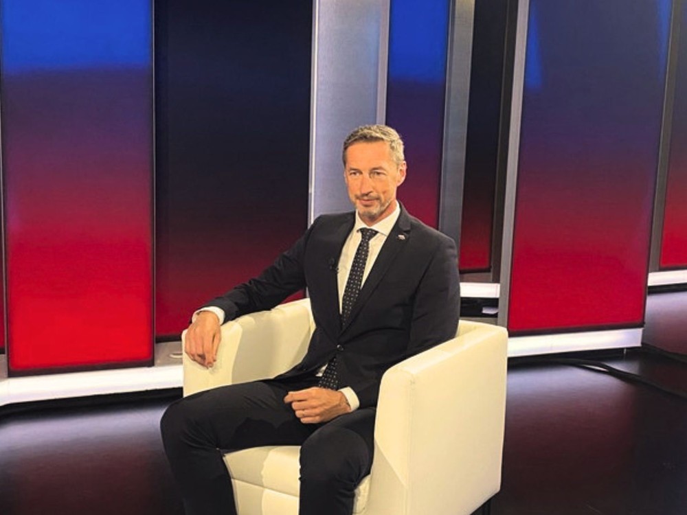 Majerský v Politika 24: „Možno aj iné krajiny si z našej ústavy vezmú príklad“