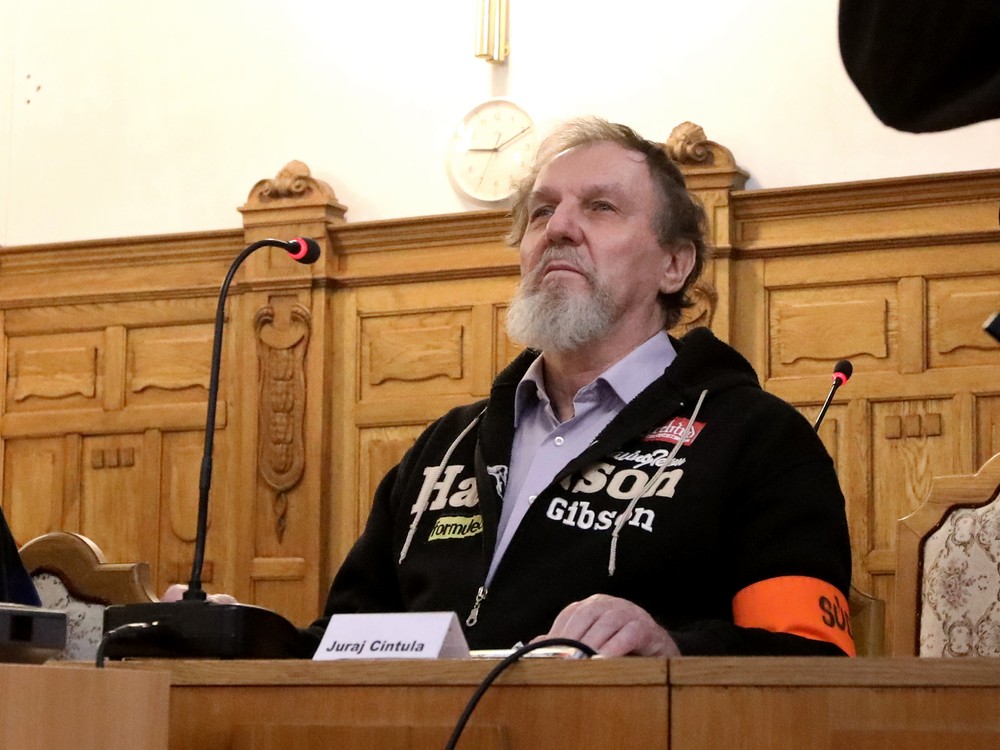 Cintula sa postaví pred Najvyšší súd. Muž, ktorý strieľal na Fica, pozná termín pojednávania