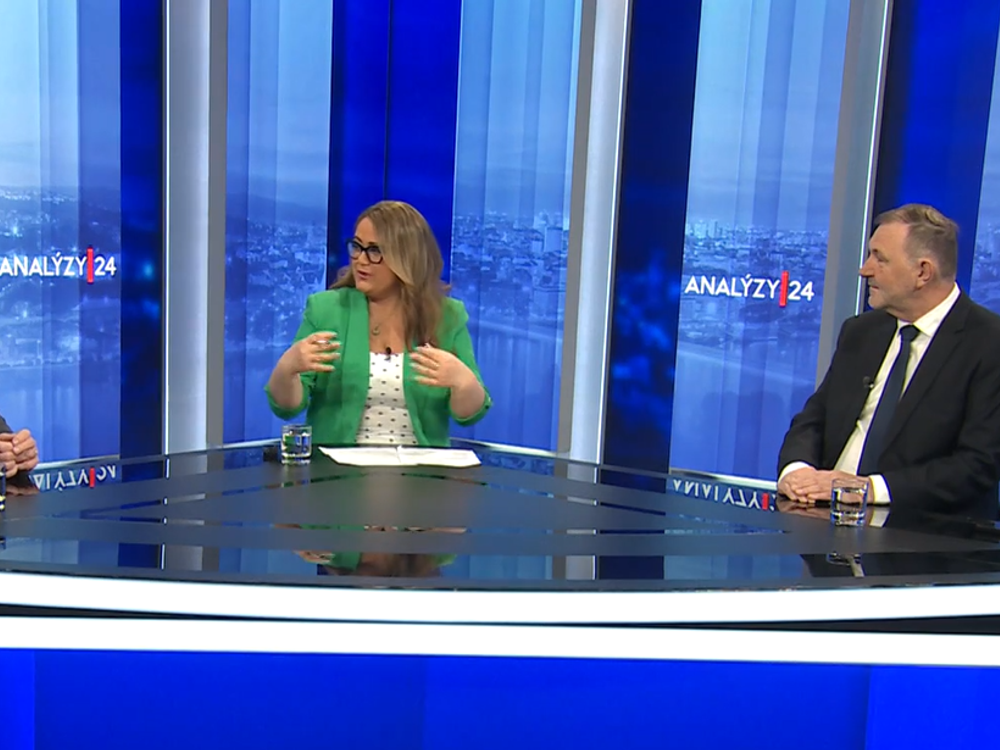 Analýzy 24: Zelený štvrtok pripomína dôležitú vec. Vedieť si „sadnúť za jeden stôl“