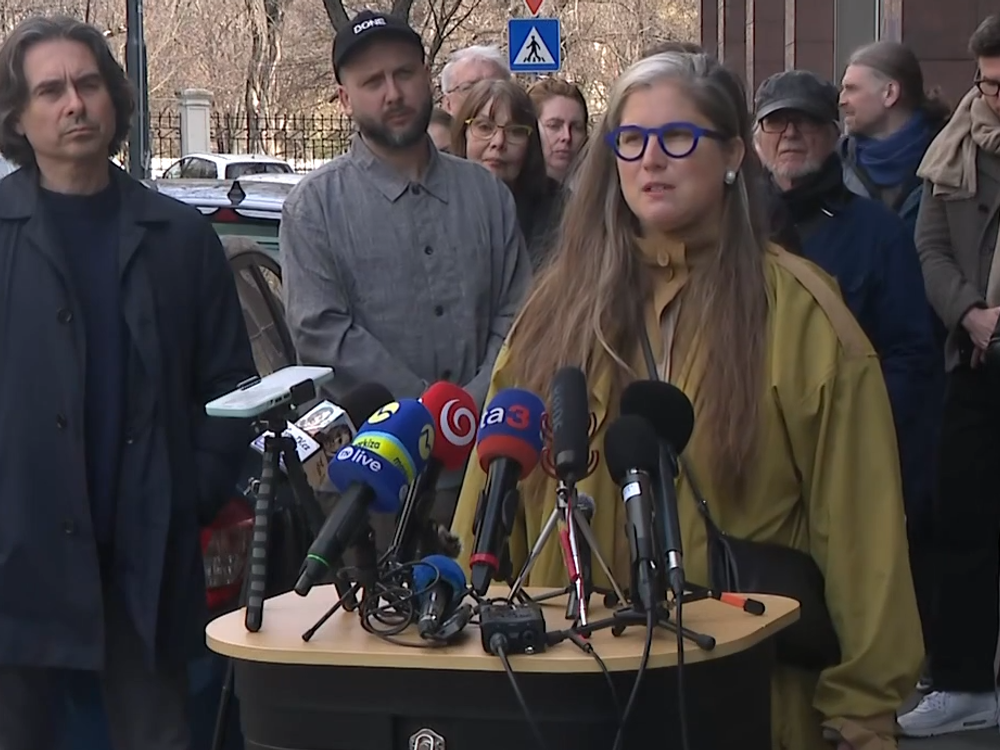 V kanceláriách Fondu na podporu umenia našli odpočúvacie zariadenia: Zamestnanci ukazujú na riaditeľa