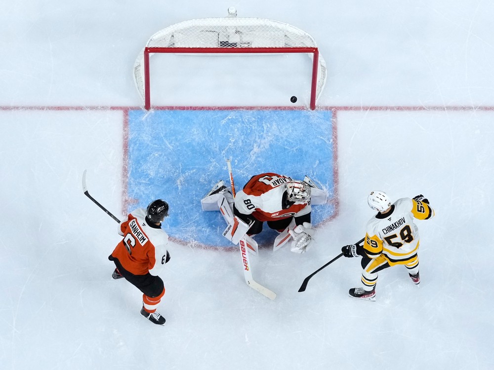 Pittsburgh zdemoloval Philadelphiu, Toronto hralo druhú noc po sebe
