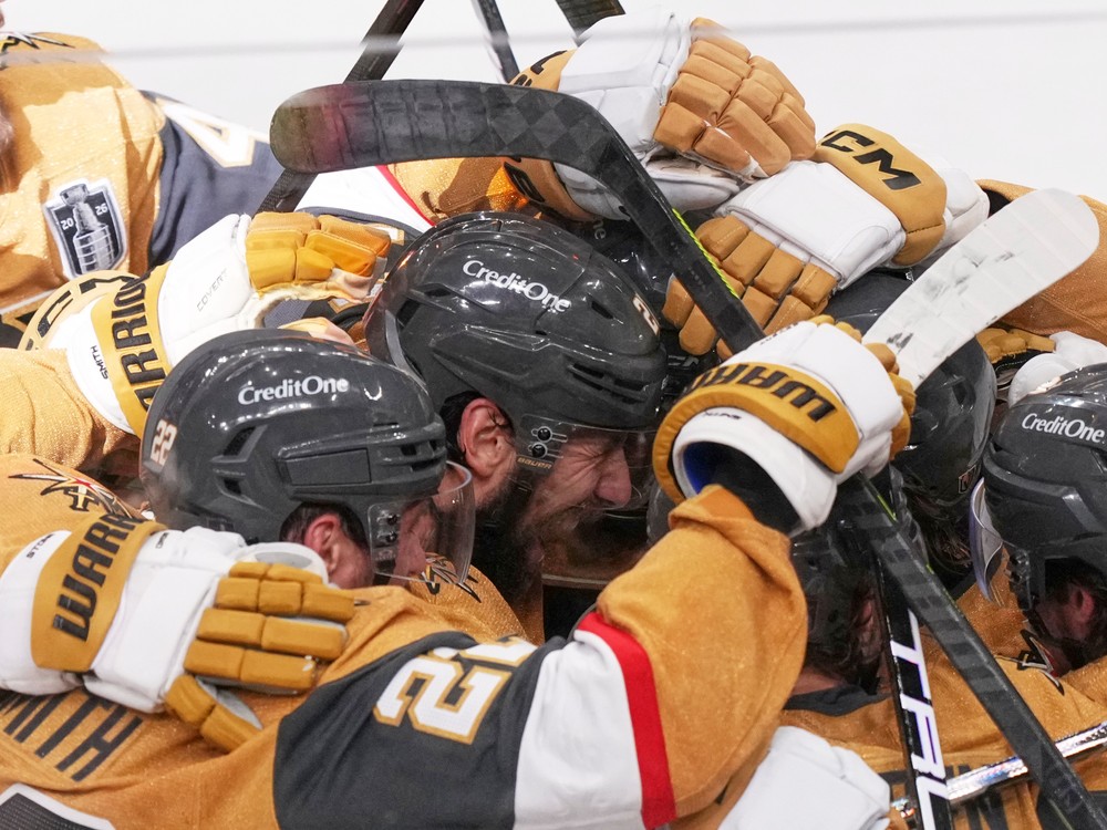 Rekordná noc vo VEGAS a šialenstvo, aké nemá v NHL obdobu