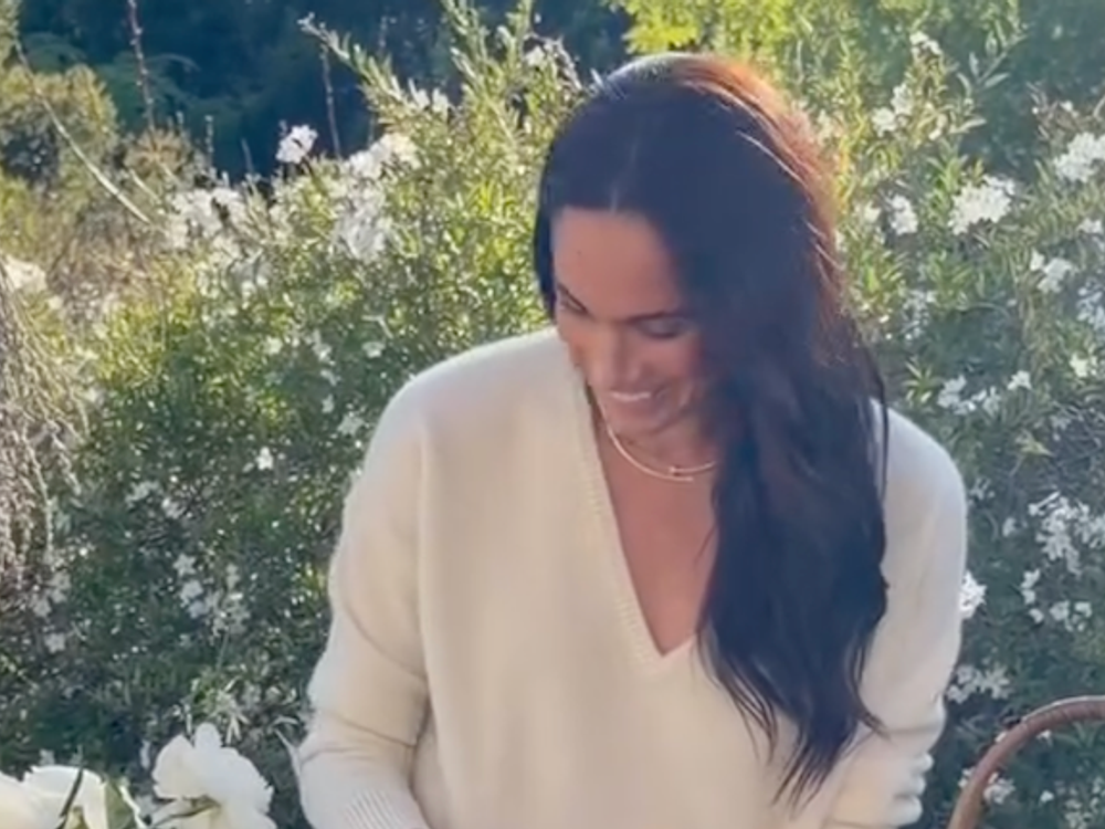 Mala to byť romantická výmena s Harrym, namiesto toho sa Meghan dočkala výsmechu!