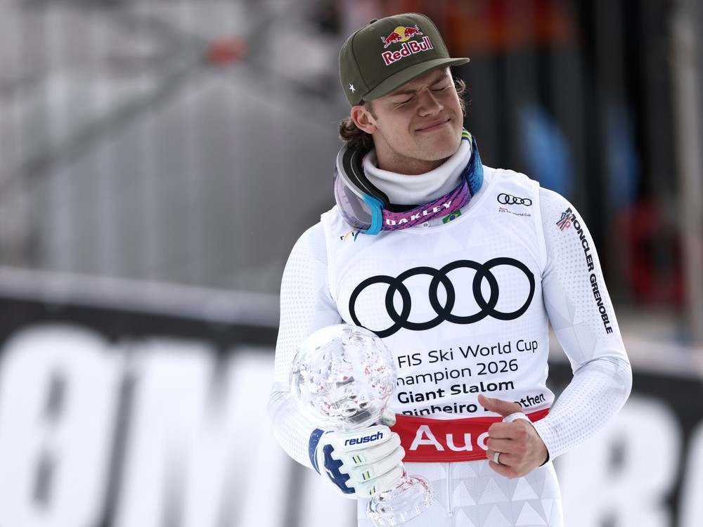 BRAATHEN získal malý krištáľový glóbus za obrovský slalom