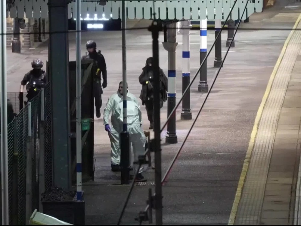 Krvavé peklo vo vlaku: Útočníci pobodali jedenásť ľudí