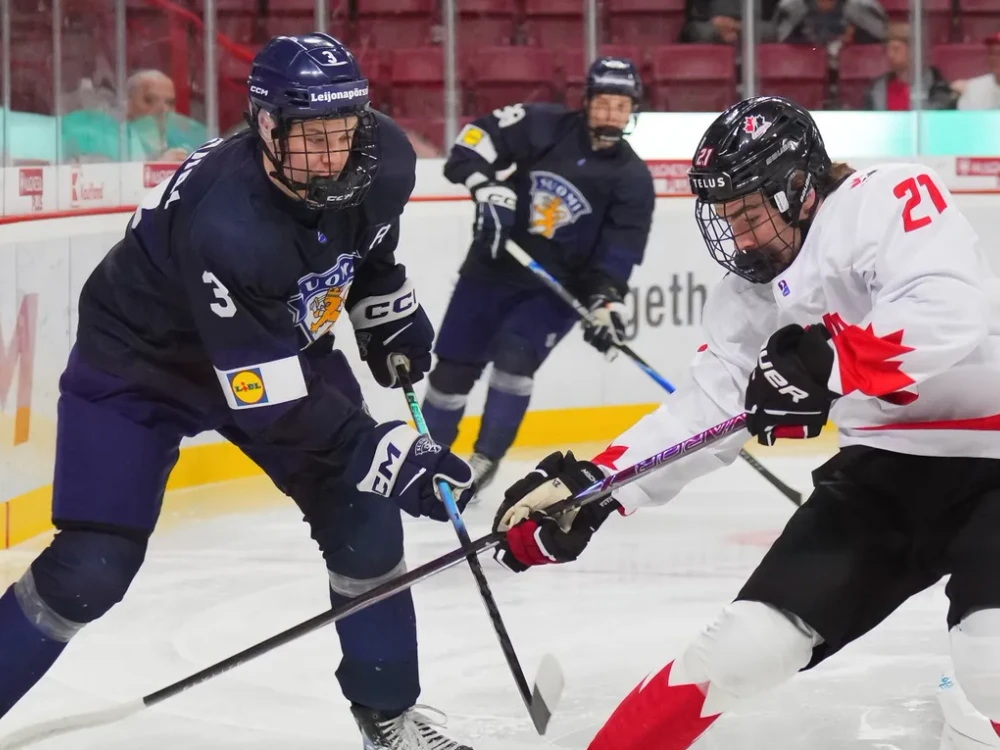 Kanada zničila Fínov, Slováci môžu vyhrať skupinu