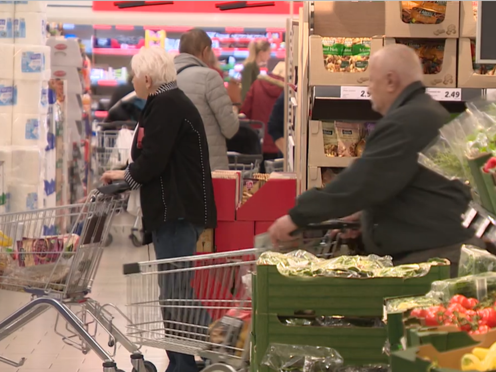 Inflácia dosiahla 4 percentá. Ceny medzimesačne vyskočili najviac za tri roky