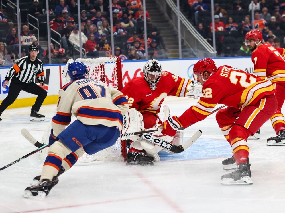MCDAVID vytvoril rekord asistenciami, Slováci bez bodu