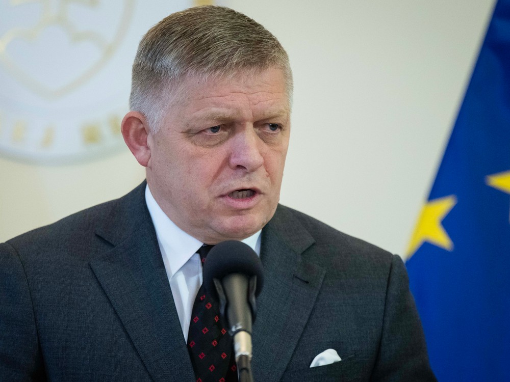 Avizovaný príhovor Roberta Fica v predvečer 17. novembra sa neuskutoční, STVR mení program