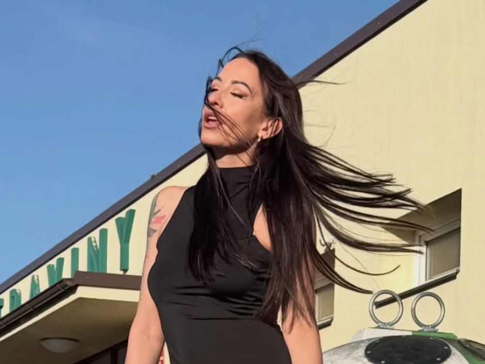 Hanychová dostala fanúšičky do kolien! TÝMTO prekvapila a získala si srdcia!