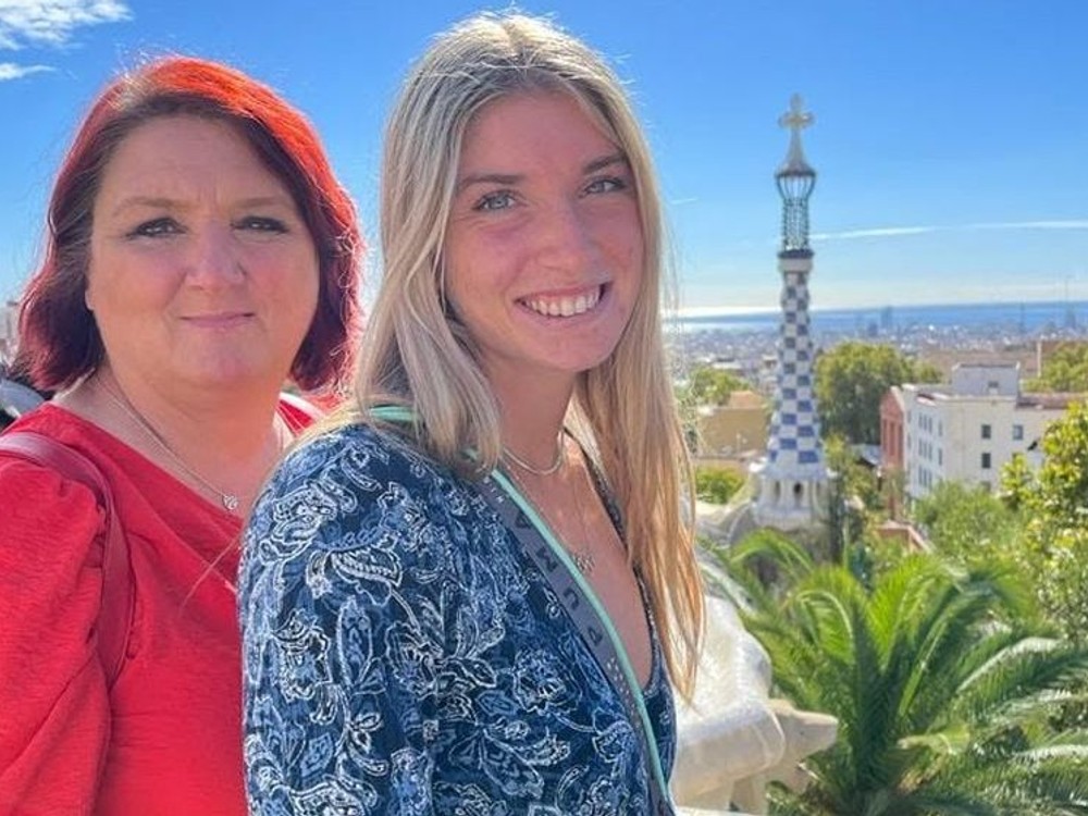 Emme ZAPLETALOVEJ zomrela mama