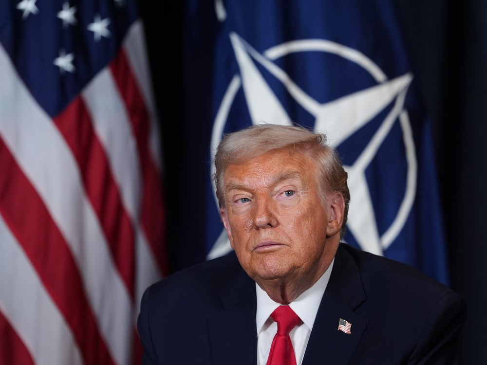 Trump uviedol, že Irán sa vzdal svojim susedom. "Dnes bude veľmi silno zasiahnutý"