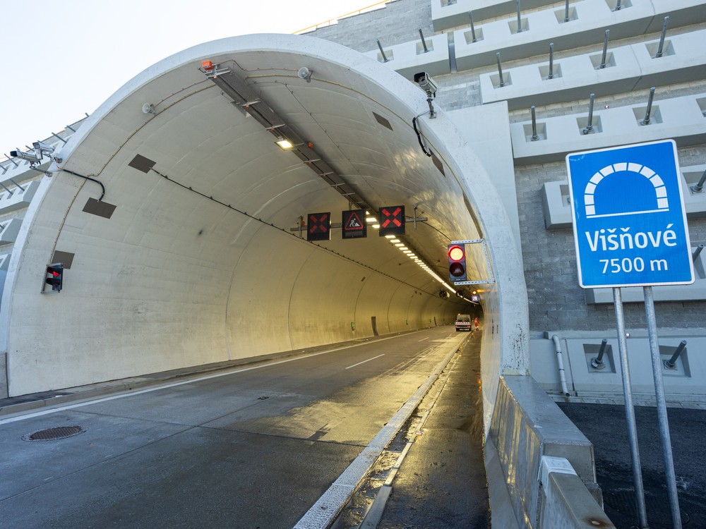 Tunel Višňové čaká rozsiahla údržba. Toto je prehľad všetkých jeho uzáver