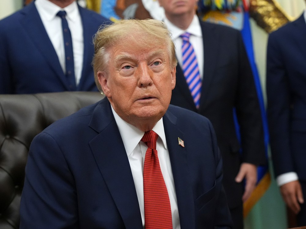 Trump reaguje na útoky na ruské rafinérie: Táto nekonečná vojna sa musí skončiť