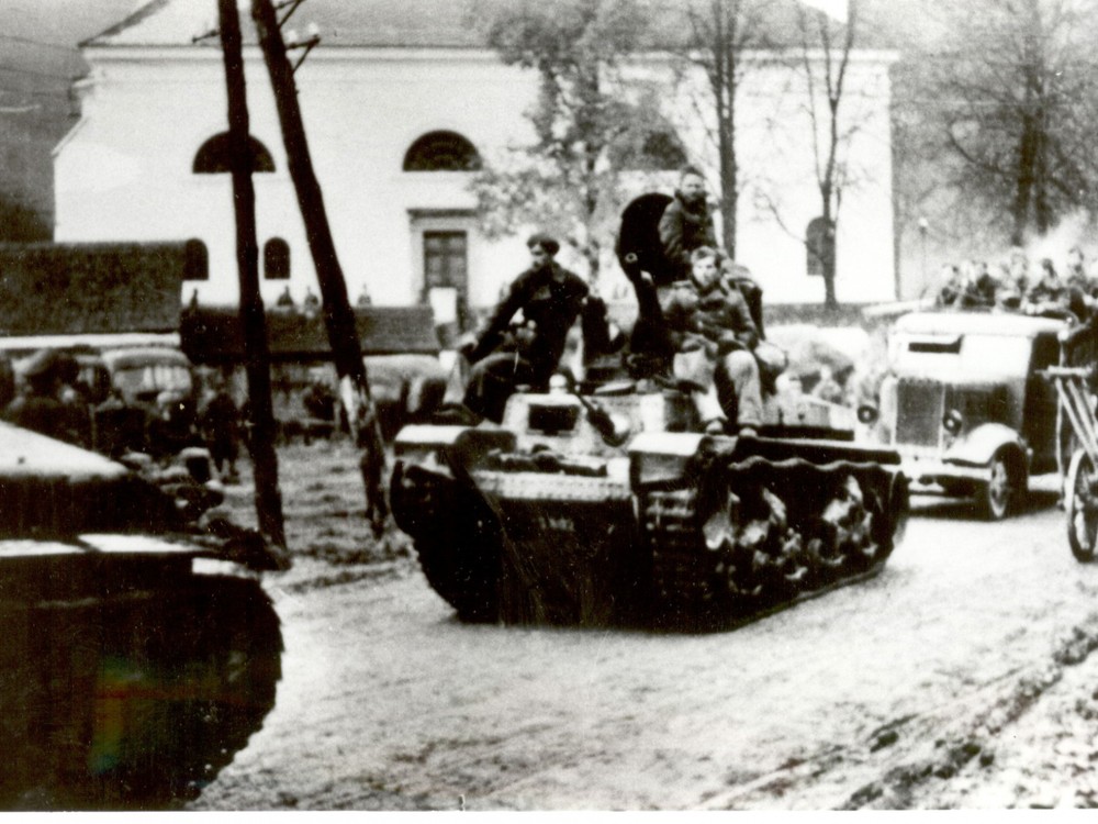 „Začnite s vysťahovaním.“ Pred 82 rokmi sa začalo Slovenské národné povstanie