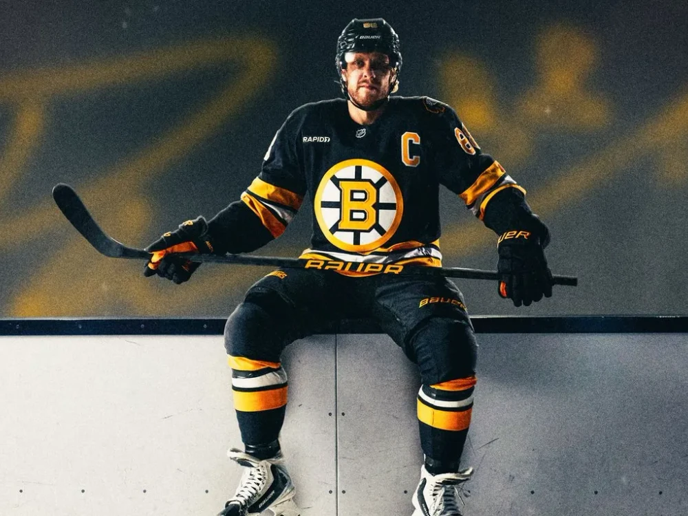PASTRŇÁK novým kapitánom Bostonu