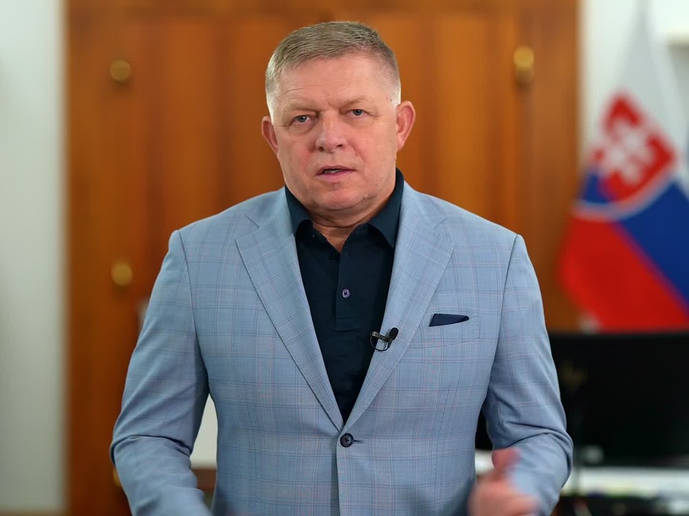 Premiér žiada Tomáša Tarabu a SNS o garancie udržania väčšiny v NR SR