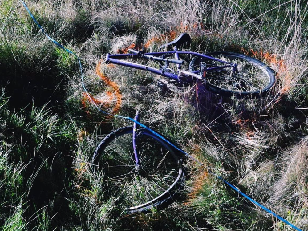 Po zrážke v Krupine vyhasol život 40-ročného cyklistu. Nemal prilbu ani reflexné prvky