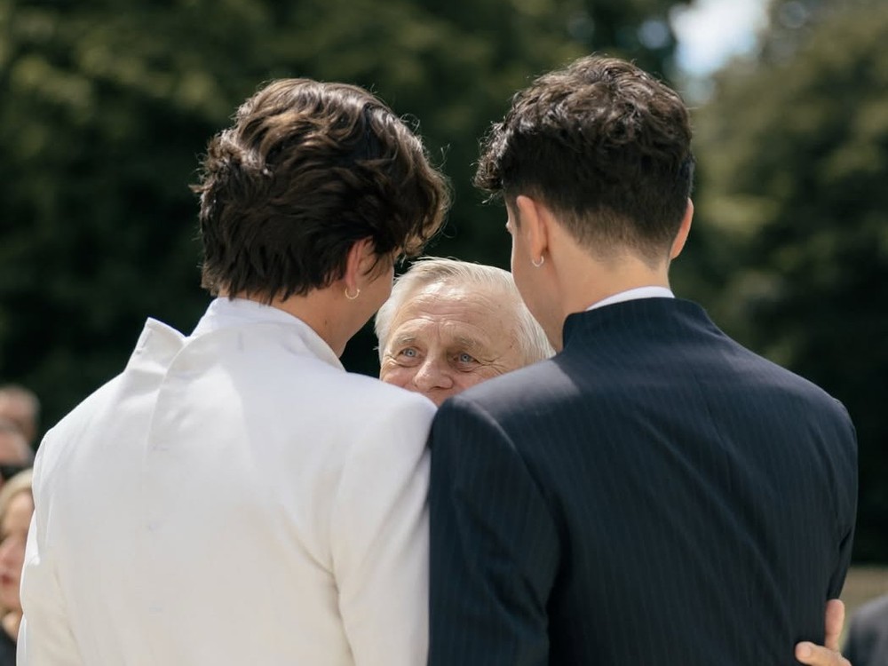 Ďalší známy pár si povedal áno. Partneri mali krásnu svadbu na zámku