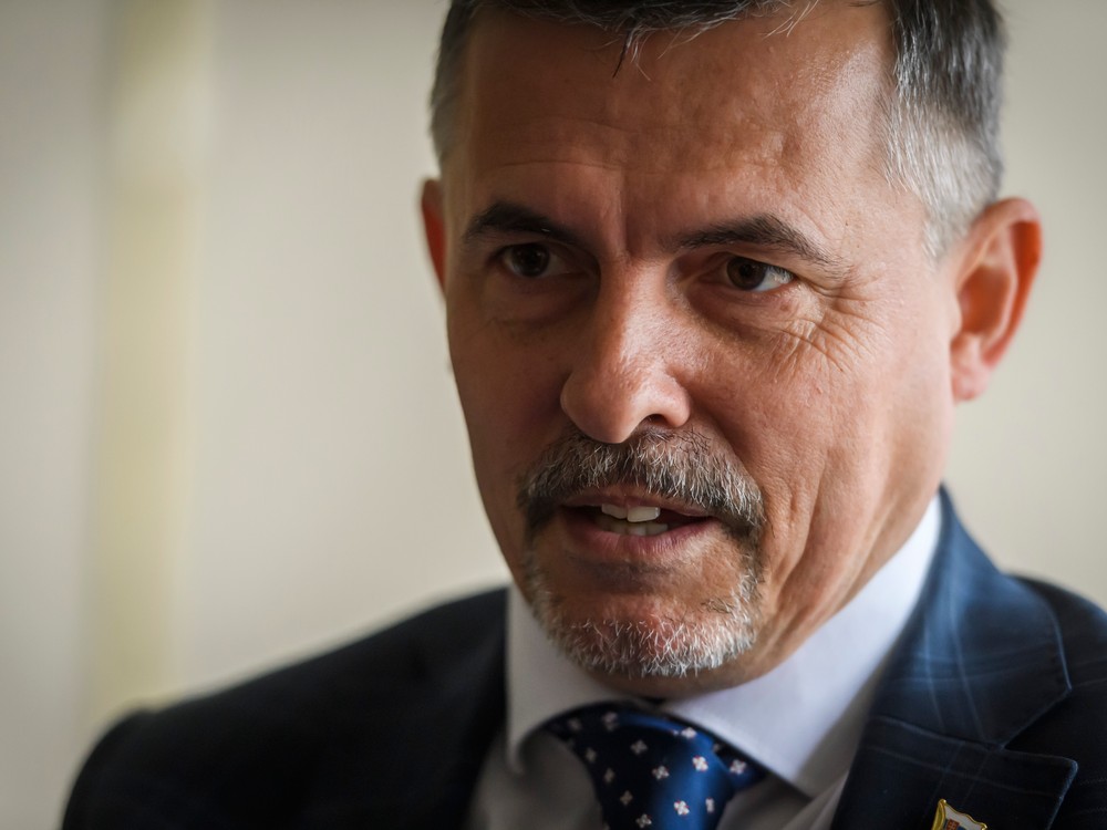 Lukáš Machala skončil vo funkcii. Známe je meno jeho nástupcu