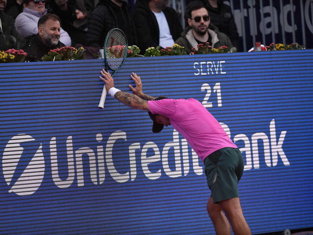 MOLČAN šokoval tenisový svet. Ako kvalifikant zdolal 11. hráča sveta