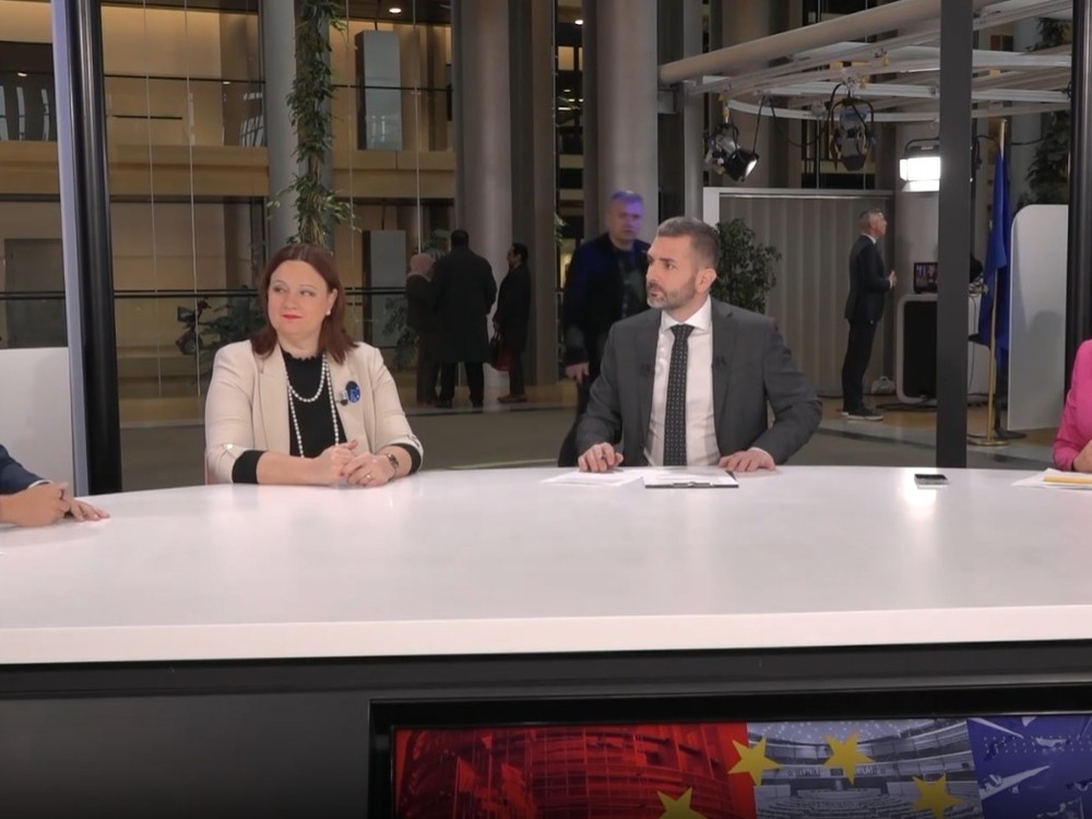 Mierová dohoda je podľa E. Kaliňáka "katastrofou", no Putina odmietol označiť za vojnového zločinca