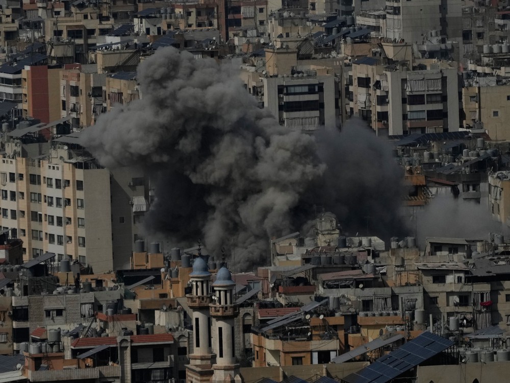 ONLINE: Pre ukončenie konfliktu žiada Trump bezpodmienečnú kapituláciu Iránu