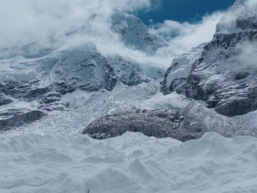 Pri lyžiarskom nešťastí v Rakúsku prišiel o život 64-ročný český učiteľ