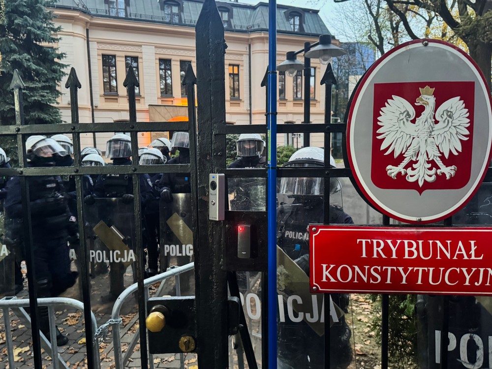 Poľský prezident sa stretol so sudcami. V budove ústavného súdu došlo k hádke