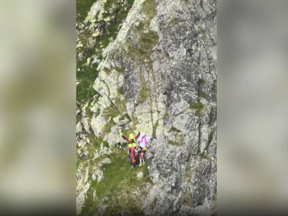 Turista uviazol v Batizovskej doline. Okrem záchrany ho čakala aj pokuta