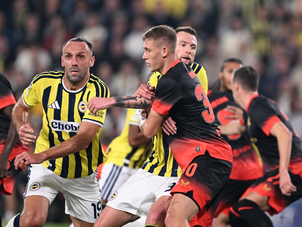 ŠKRINIAROVO Fenerbahce remizovalo s pražskou Slaviou