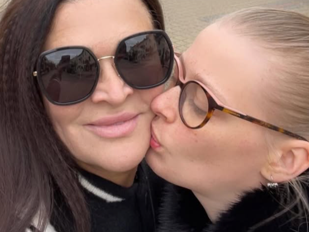 Dcéra českej herečky je krásna ako modelka, žiaľ, mentálne nikdy nedospeje!