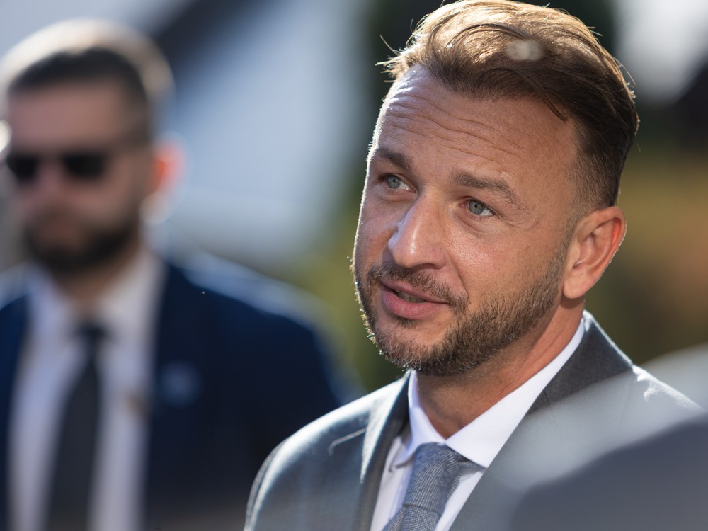Spor „čurillovcov“ so Šutajom Eštokom pokračuje: Ústavný súd prijal ich sťažnosť
