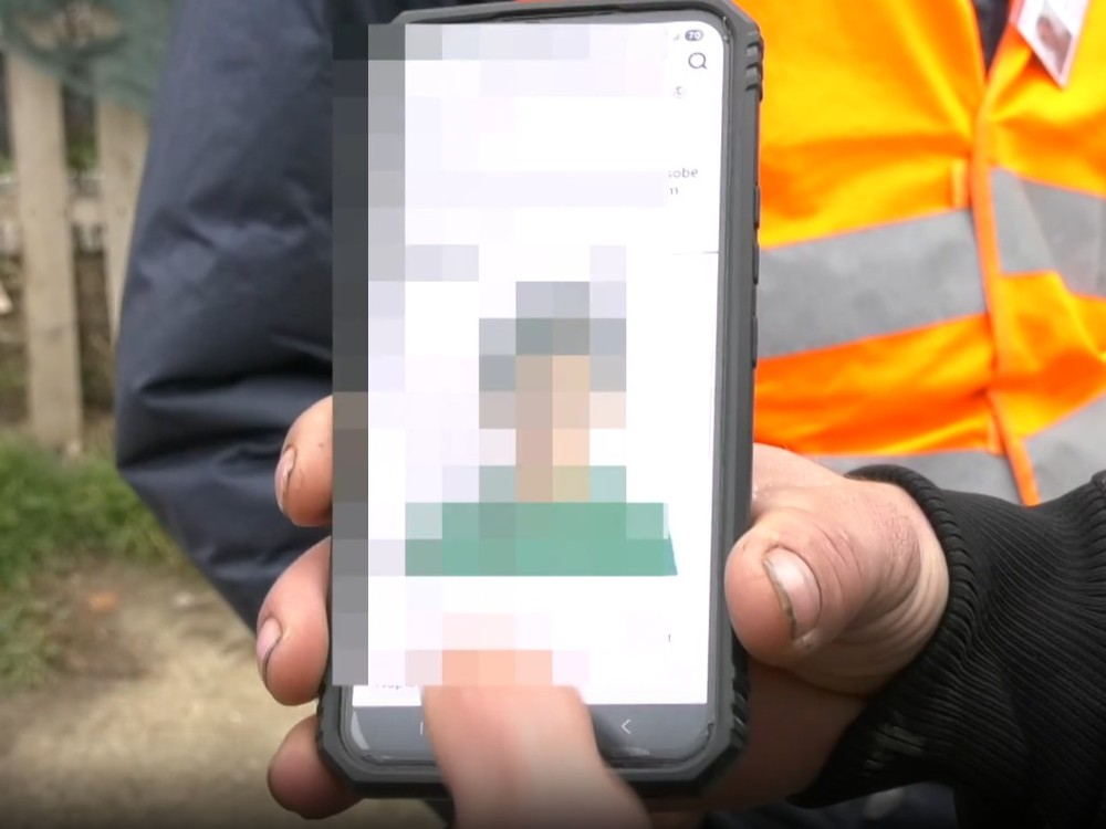 Jasmínu (14) mal zadržiavať na povale muž, s ktorým bola vo vzťahu