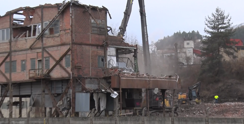 Handlova buranie pamiatky5