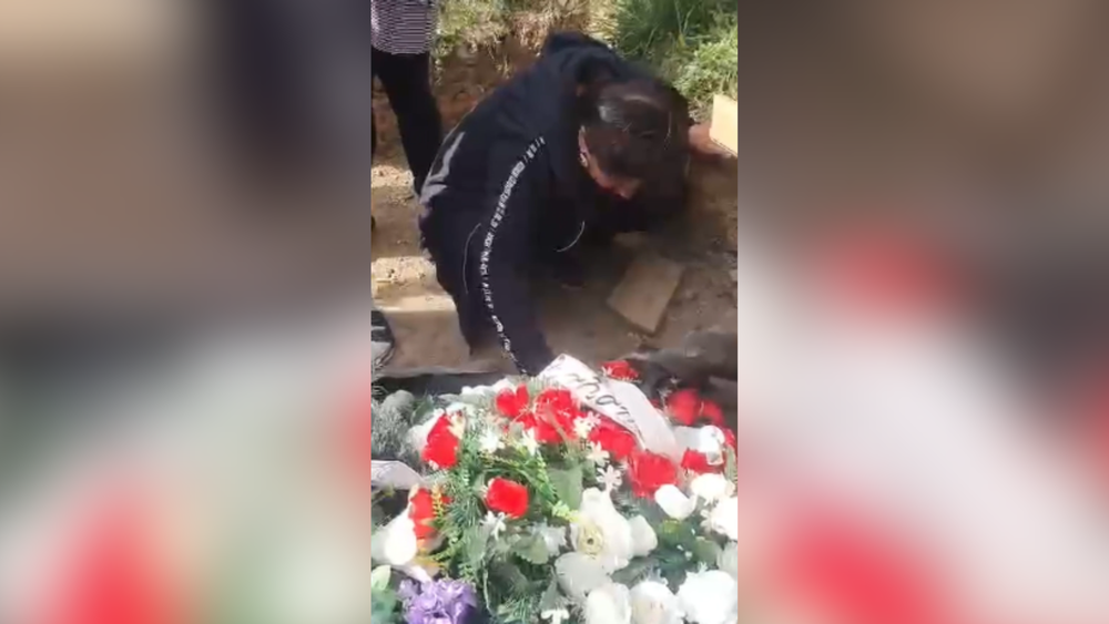 hrob klopanie cintorin 