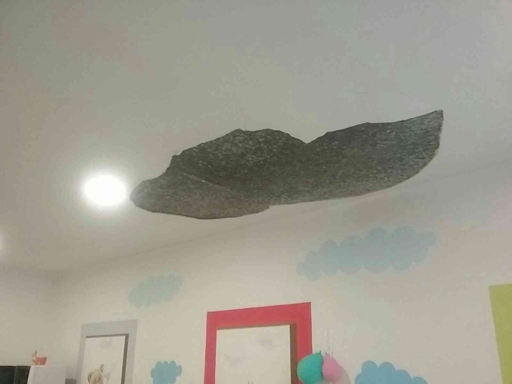 Na deti v škôlke padla omietka
