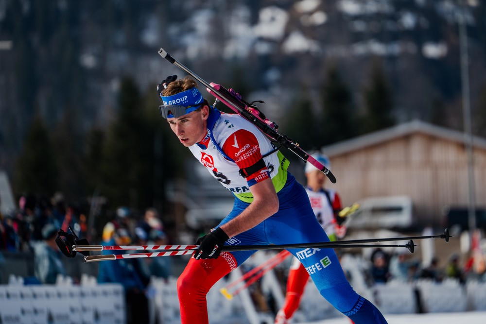 645502803_1334788435342174_130130355671464926_n