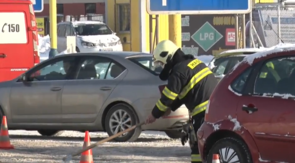 Vodičov v Prešovskom kraji potrápila snehová nádielka