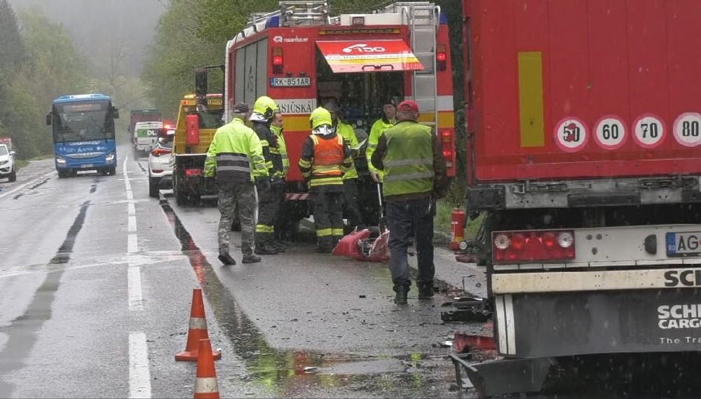 Tragická nehoda medzi Ružomberkom a Donovalmi (7)