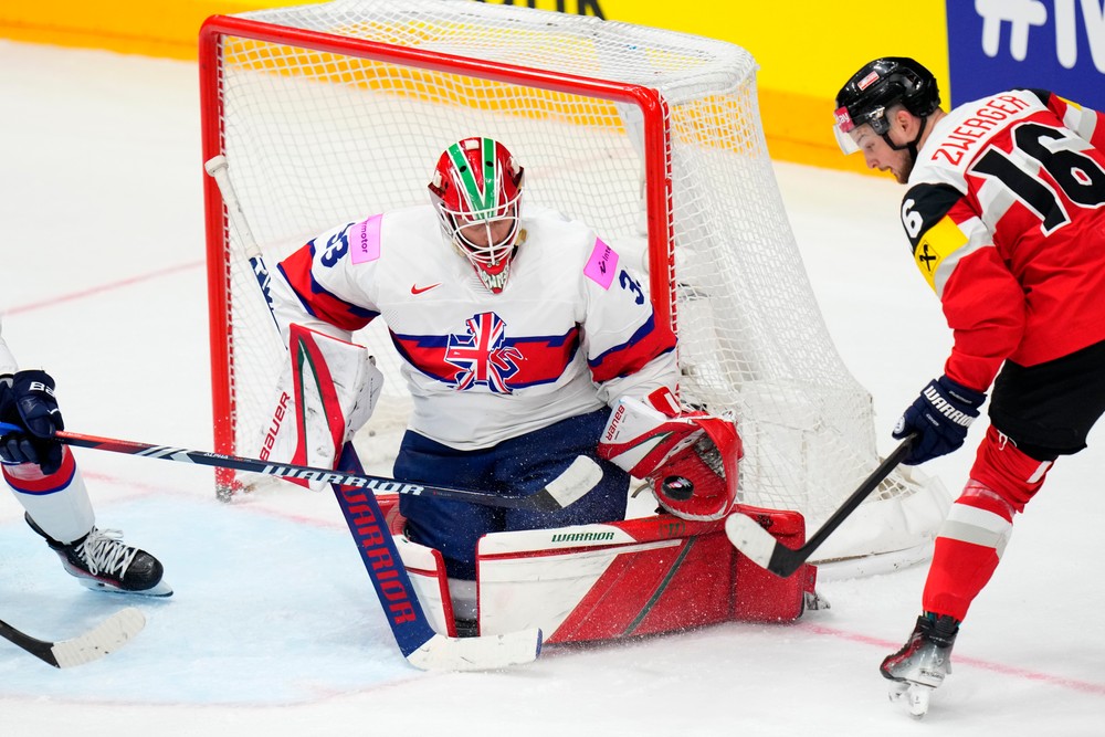 MS v hokeji Rakúsko Veľká Británia (2)