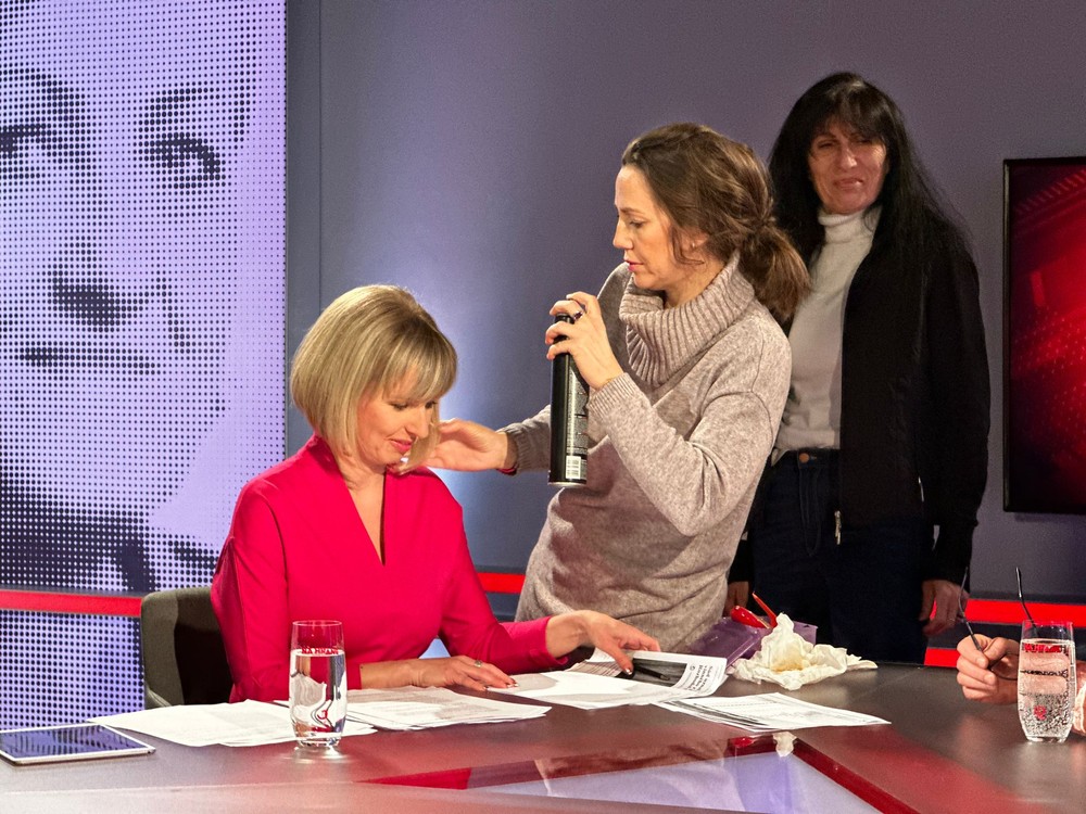 3c00e5ef-41cb-4037-a3af-dac3be54ae2a