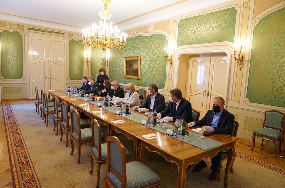 Stretnutie Igora Matoviča s predstaviteľmi odborárov 