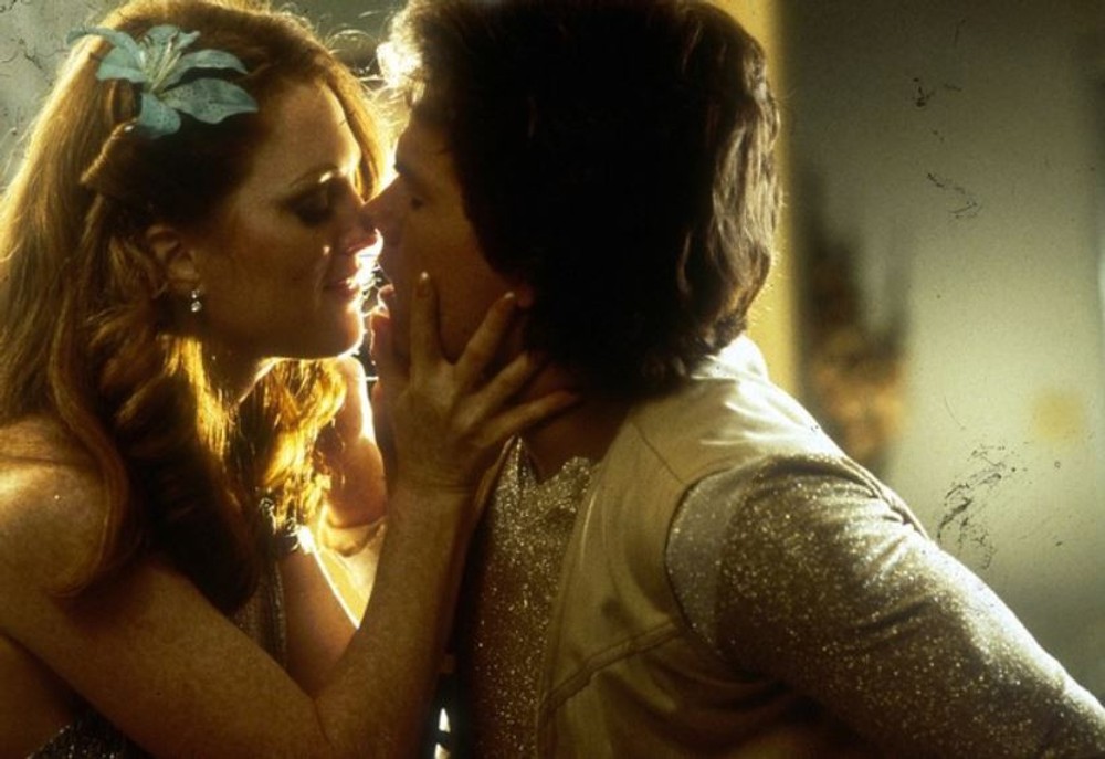 Julianne Moore, Hriešne noci