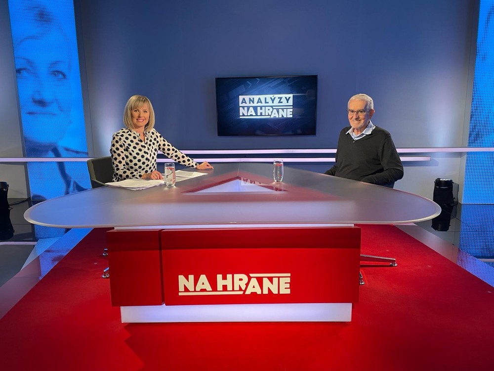 6ccc64de-2dd3-4ab1-8954-f0b57f15e096