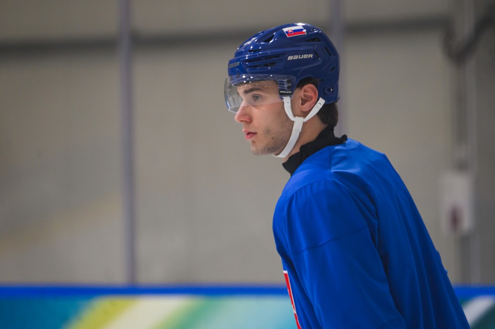 Slovenskí hokejisti na tréningu