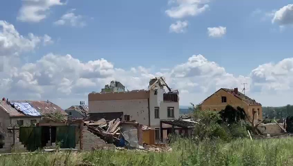 Zábery následkov tornáda v Česku